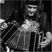 Clases de bandoneón, música y producción musical