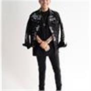 Profesor de Música especializado en creatividad, creación, composición y ejecución