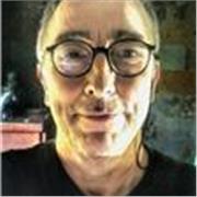 Ayudo a los alumnos a mejorar su capacidad de expresarse por escrito.