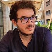Giornalista professionista con 17 anni di esperienza disponibile per lezioni di comunicazione e giornalismo