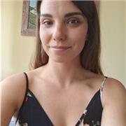 Profesora de instituto nativa, con más de 13 años de experiencia en preparación de exámenes Cambridge así como de apoyo escolar