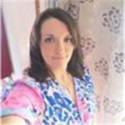 I am a native English speaker. I have alot of experience working with Phonics.I offer excellent lessons at an affordable price