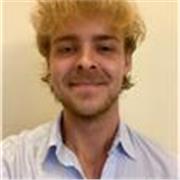 Maestro Pedagogo-Terapeuta de alumnado entre 3 a 21 años con dificultades tanto cognitivas como de conducta.