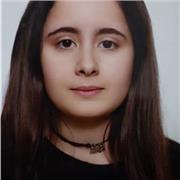 Profesora licenciada en Educación infantil, sin experiencia en el sector, busca proporcionar clases de Educación Primaria