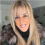 Filóloga inglesa por universidad de Deusto con más de 20 años de experiencia demostrable imparte cursos de inglés no solo presencial sino también online. Preparación exámenes oficiales