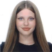 Estudiante de Enfermería, C1 en Francés, C1 en Inglés y Española nativa. Clases de idiomas y de apoyo escolar.