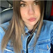 Laureata magistrale in marketing e comunicazione. Offro ripetizioni online di varie materie (italiano, inglese ecc.).