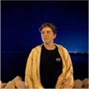 Englisch, Polnisch, Japanisch und Deutsch. Einfach, Personalisiert, Zuverlässig 