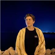 Englisch, Polnisch, Japanisch und Deutsch. Einfach, Personalisiert, Zuverlässig