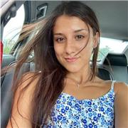 Studentessa di Medicina, offro aiuto compiti sia per medie che superiori