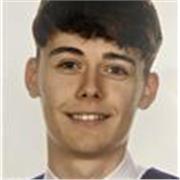 Soy jugador de fútbol, y daría a clases de fútbol a pequeños