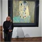 I have been teaching MFLs for 25 years now.
I can teach both ESOL and Spanish for Secondary and adult students.