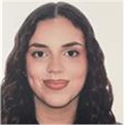 Profesora de matemáticas principalmente, aunque también podría ser de otras asignaturas, apta para todas las edades necesarias.