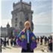 Profesora con certificado de C1/C2 del Cambridge (CAE) con más de 5 años de experiencia dando clases online y en persona.