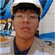 Profesor con destacado desempeño en diversas materias