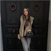 Estudiante de marketing y publicidad con pasión por los niños y grandes habilidades comunicativas, destacando la enseñanza.