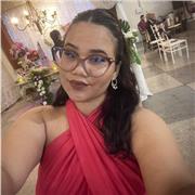 Professor em língua portuguesa, experiência em auxiliar alunos em sala de aula durante 3 anos e aula de reforço