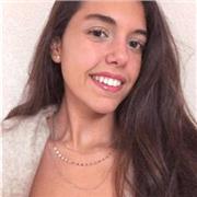 Mis clases van dirigidas a todos aquellos niños desde infantil hasta 3r de la ESO. También a aquellas personas que deseen mejorar y reforzar su nivel de inglés. 
Me gusta llevar a cabo clases didácticas donde participen los alumnos, de tal manera que tod