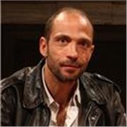 per capire l'arte bisogna saperla leggerla e vederla nel suo contesto storico.

spesso gli artisti hanno anticipato la storia, per