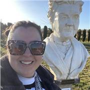 Profesora de lengua castellana y literatura para todos los niveles y edades