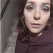 Laureata e assistente di cattedra in pittura impartisce lezioni di disegno e pittura impostando corsi personalizzati in base a competenze di partenza ed obiettivi