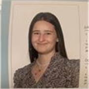 Soy estudiante, con un buen nivel de matematicas y me encantaria poder reforzar.Paciente, alegre, responsable y buenos resultados