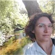 Profesora de biología apta para todas las edades y niveles