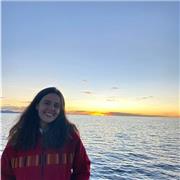 Estudiante universitaria dispuesta a dar clase de refuerzo y apoyo de Primaria y la ESO