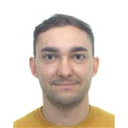 Diplomato al Liceo Musicale e certificato come insegnante Yamaha propone lezioni di chitarra elettrica, acustica e classica