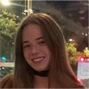 Profesora titulada en Eso, estudiante de psicología imparte clases de refuerzo escolar para las asignaturas que el alumno necesite