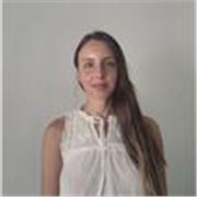 Profesora de psicología apta para todos los niveles