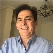 Experienced, passionate and consistent. structured with students given a lot of guided practice while immersed in the English cult