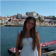 Estudiante de arquitectura, disponible para dar clases de matemáticas.