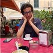 Stai cercando un insegnante di italiano competente e flessibile? Non esitare a contattarmi, raggiungeremo i tuoi obiettivi insieme