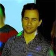Titulado superior en informática ofrece clases para matemáticas, inglés, física, informática