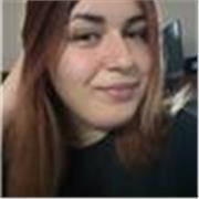 Profesora de lengua castellena y literatura con 3 años de experiencia. 