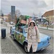 Professeur particulier donne des cours d'anglais aux étudiants de tous les niveaux jusqu'à C2