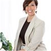 Técnico Superior en Imagen Personal y Corporativa con más de 20 años de experiencia en trato y comunicación con clientes 