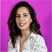 L’insegnante di italiano che fa per te, per adulti e piccini.