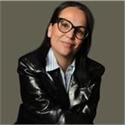 Profesora de habilidades blandas (Soft Skills) especializada en inteligencia emocional
