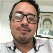 Tallerista en apoyo académico, con experiencia en capacitaciones de proyectos en instituciones de educación superior