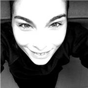 Certificata Cae appena rientrata dopo 10 anni passati a Londra impartisce lezioni di inglese di listening, writing,reading and conversation