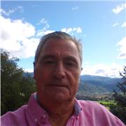 Exdirectivo en el sector financiero, miembro del equipo de formadores/as de prestigiosas escuelas de negocio, patronales, asociaciones, centros de enseñanza y entidades públicas y privadas de ámbito nacional e internacional