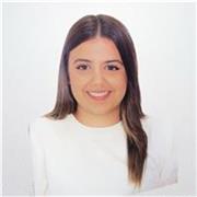 Soy una persona paciente, responsable y me encanta trabajar con niños. 