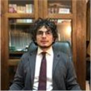 Avvocato civilista con Master in Diritto Societario impartisce lezioni di diritto per studenti universitari