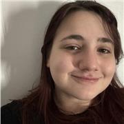 Offro lezioni di qualsiasi materia e servizio di babysitting