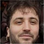 Profesor titulado en Ingeniería de diseño industrial con grandes aptitudes de dibujo técnico 