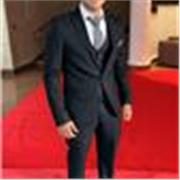 Je suis prof de français et je donne des cours a Paris