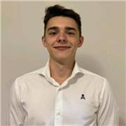 Ingeniero de IA Generativa en el banco Santander con más de 3 años de experiencia en sistemas RAG, sistema multi-agent y despliegue de LLMs