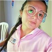 Licenciada en educación infantil, con más de diez años de experiencia.